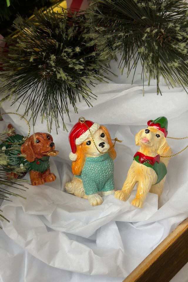 Resin Christmas Ornament, DACHSHUND DOG CHRISTMAS TREE