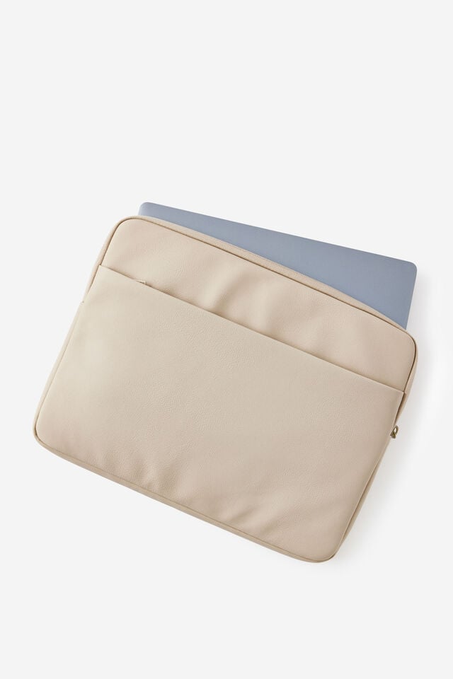 Pro 16 Inch Laptop Case, CHAI LATTE