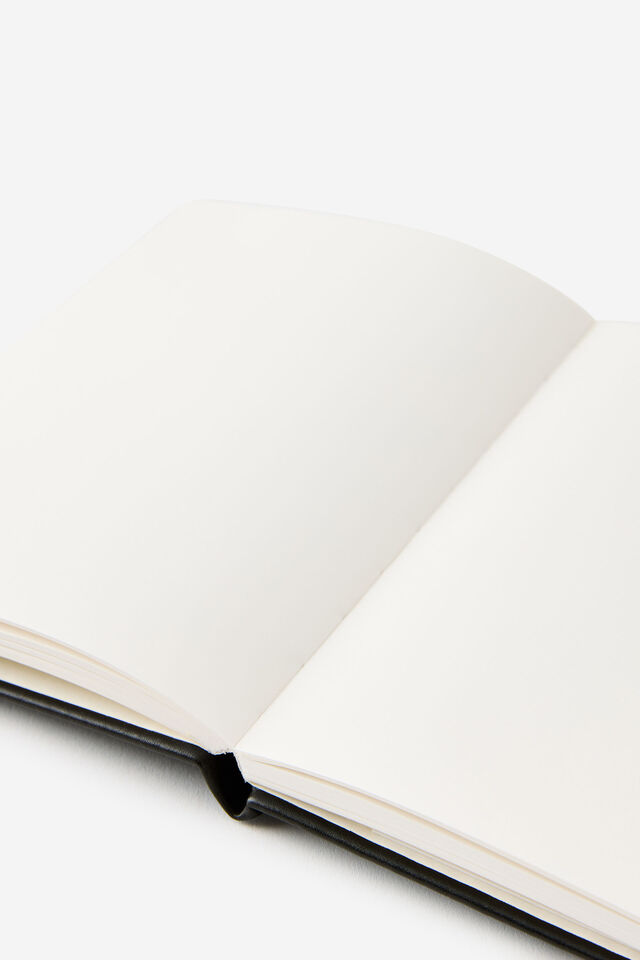 Metro B6 Hard Plain Notebook, Black