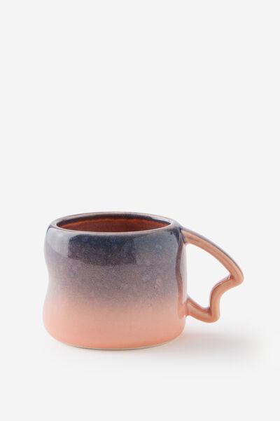 Novelty Shaped Mug, FISH REACTIVE GLAZE