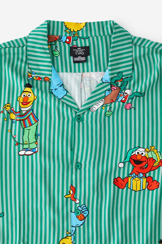 Sesame Street Christmas Party Shirt, LCN SES SESAME STREET CHARACTERS
