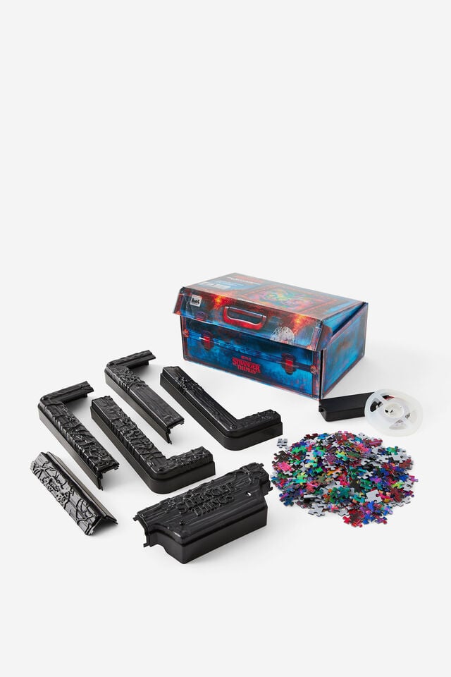 Stranger Things Metamorphic Art Collection, The Upside Down