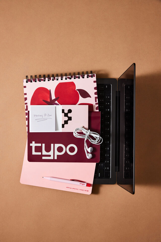 The A5 Typo Notebook, CABERNET