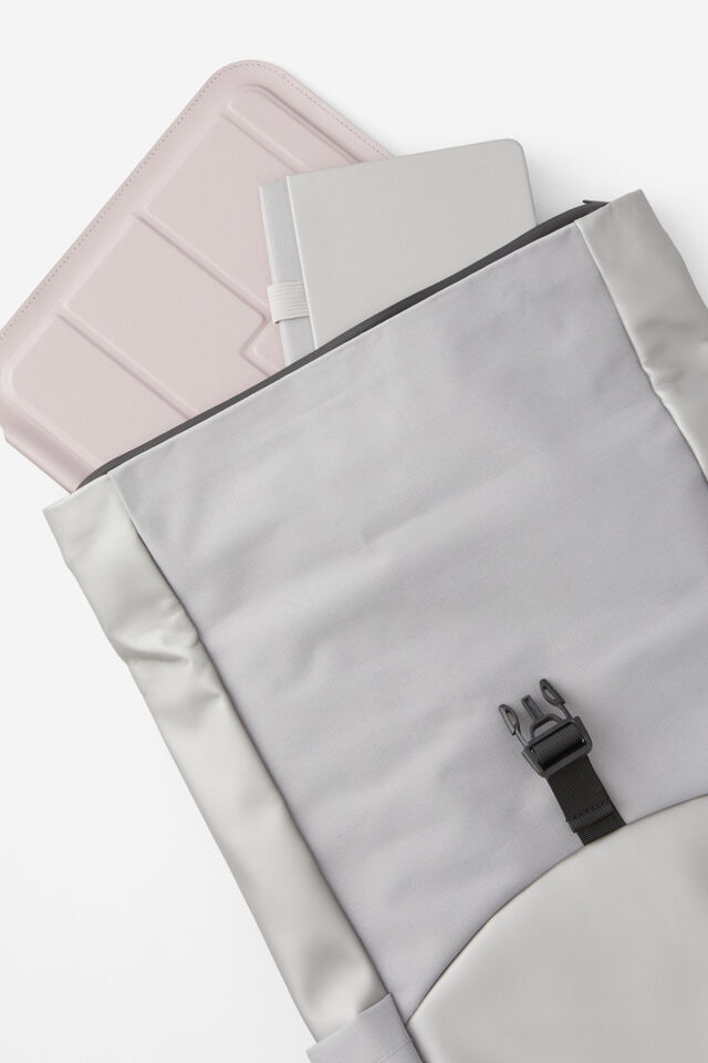 Metro Backpack, SILVER / METALLIC