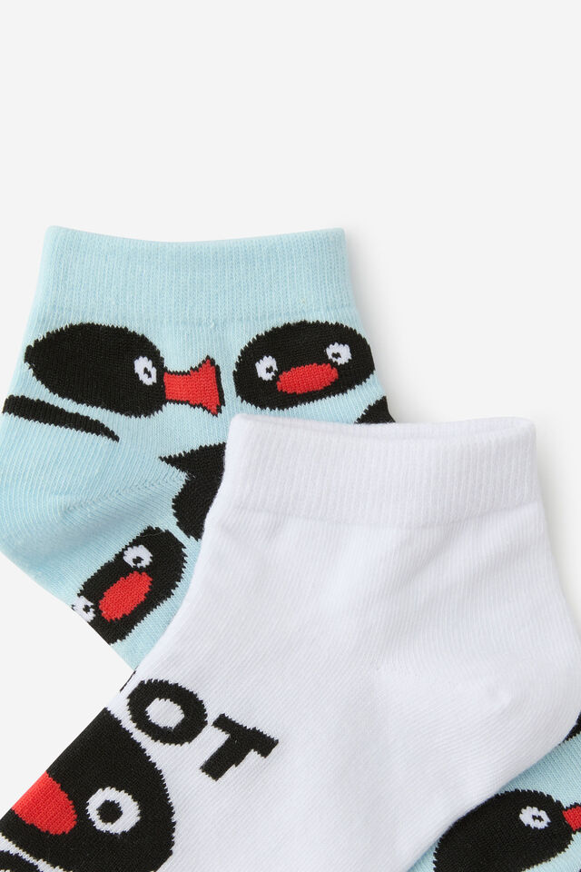 2 Pk Of Ankle Socks, LCN MAT PINGU (M/L)