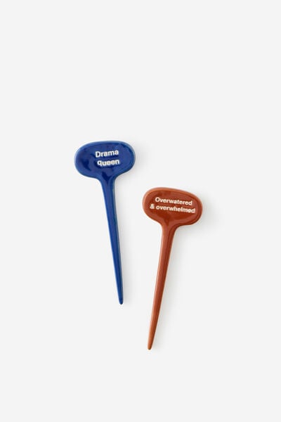 2 Pk Plant Markers, DRAMA QUEEN & OVER WHELMED