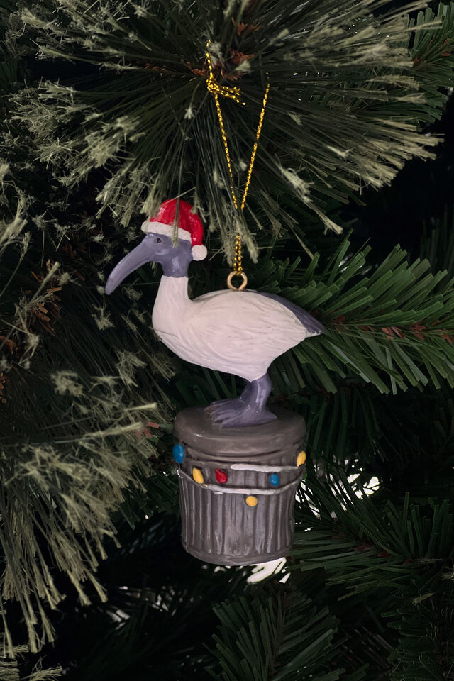 Resin Christmas Ornament, CHRISTMAS BIN CHICKEN