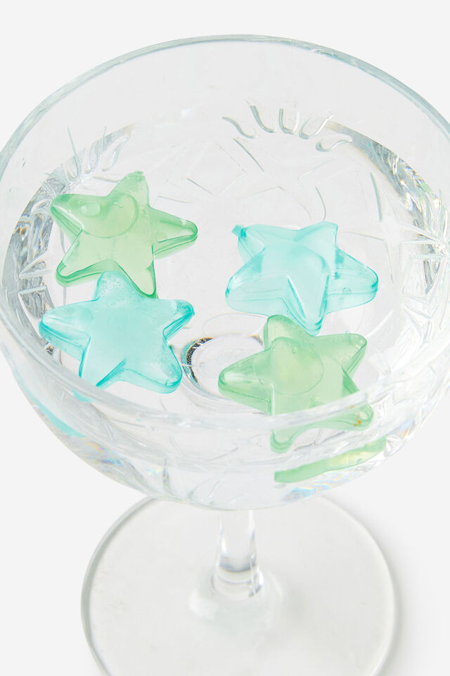 Shaped Ice Cubes, STARS