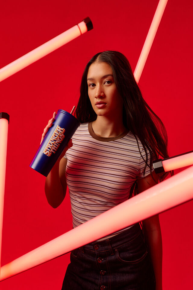 Collab Metal Smoothie Cup, LCN NET STRANGER THINGS ST LOGO