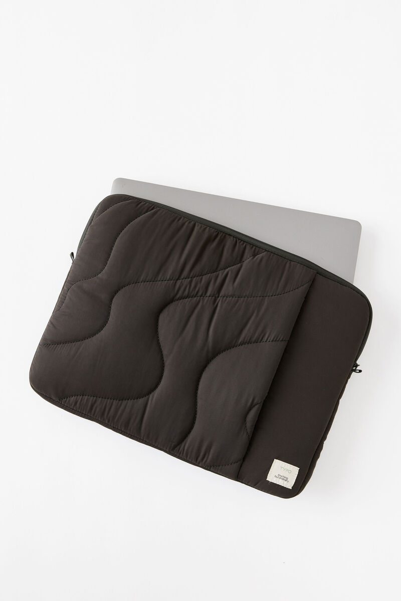 Laptop Cases | Tote Bags | Typo