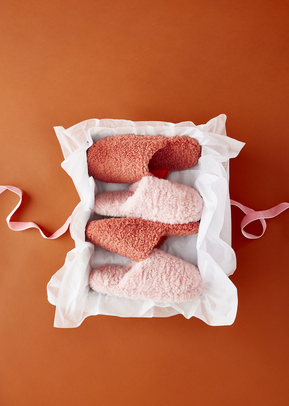 Gifts. Click to shop.