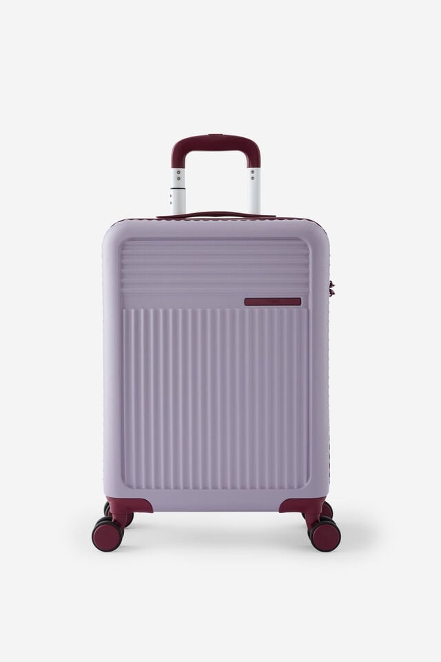 Traveller 20 Inch Carry On Suitcas