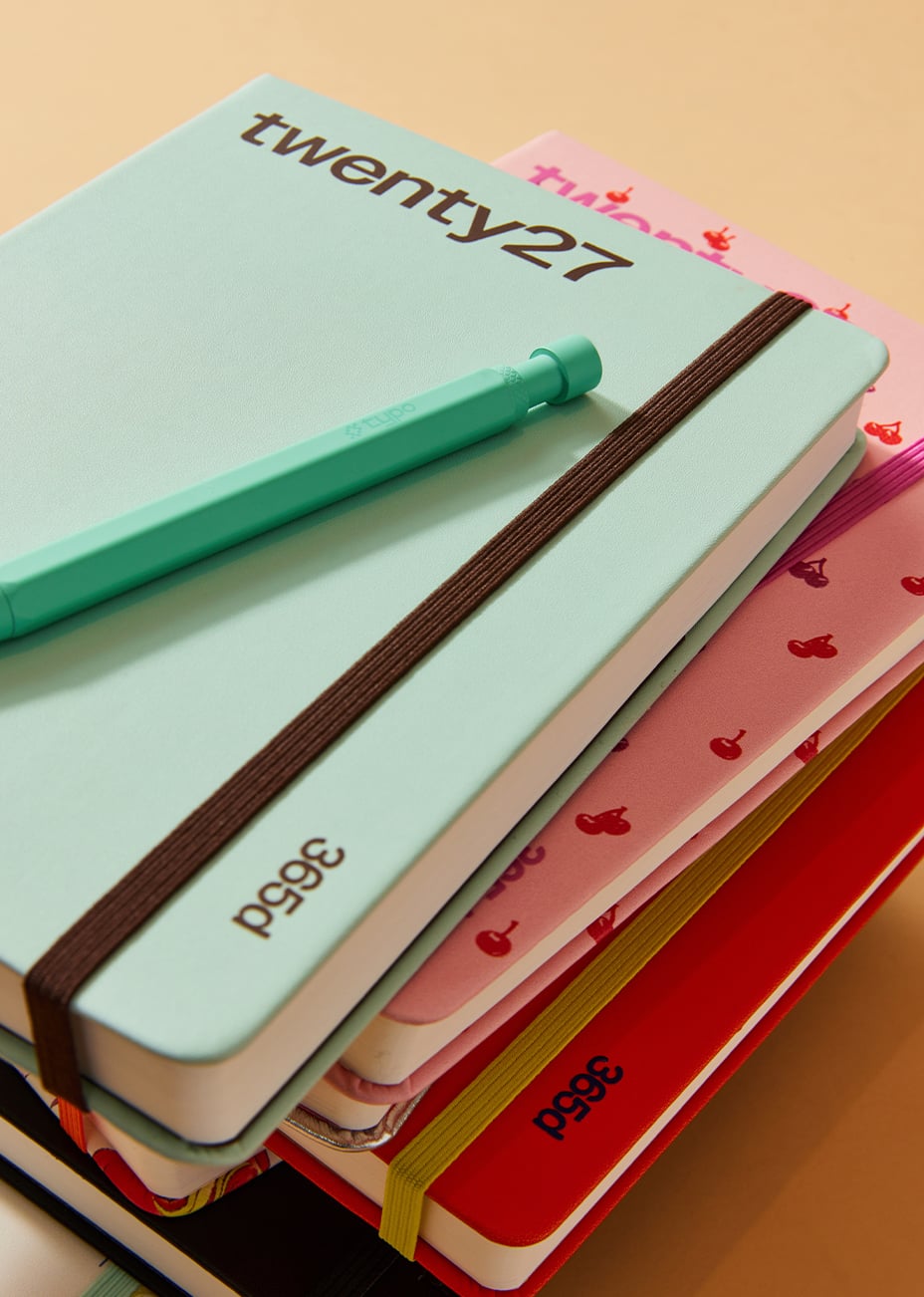 Travel & Tech. Click to shop.