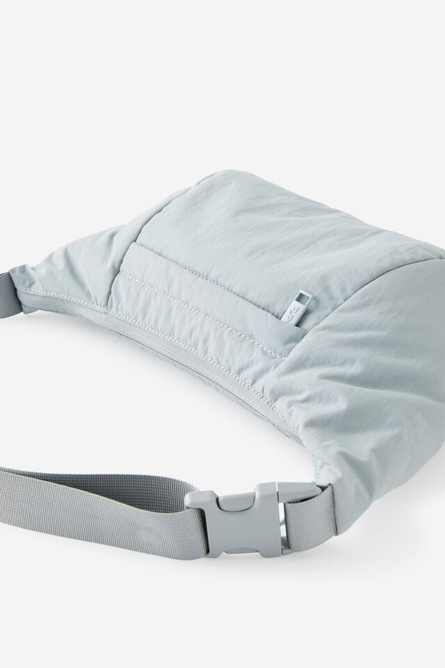 Daily Shoulder Bag
